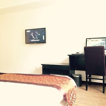 Super 8 Beijing Chaoyang Road Xinglong Exterior photo